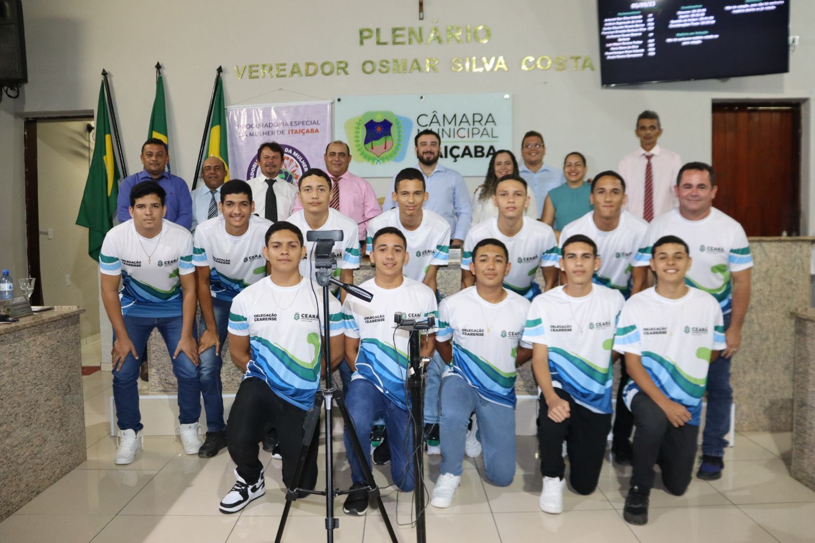 Câmara Municipal de Itaiçaba homenageia desportistas itaiçabenses 